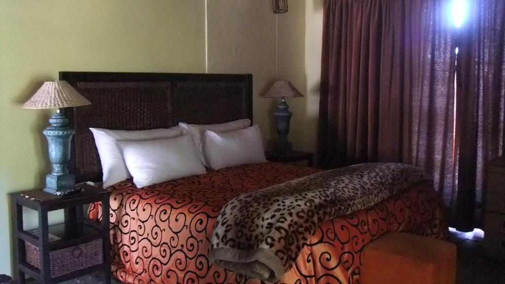 Treetops & Treats Guest House بريتوريا الغرفة الصورة