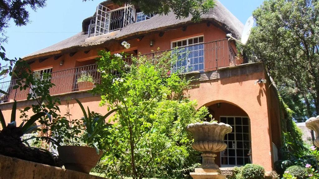 Treetops & Treats Guest House بريتوريا المظهر الخارجي الصورة